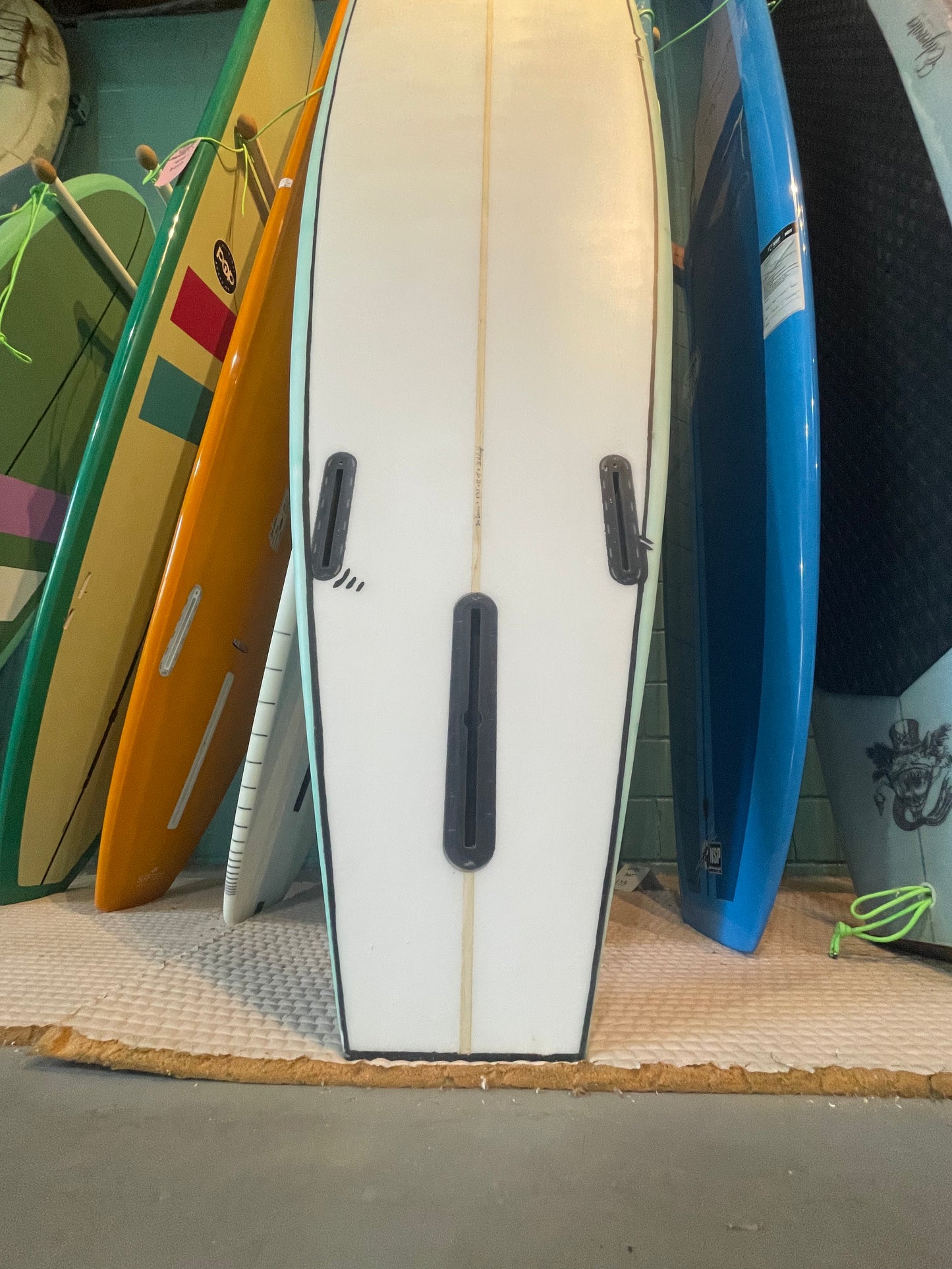 Edgewater Surfboard and Paddleboards