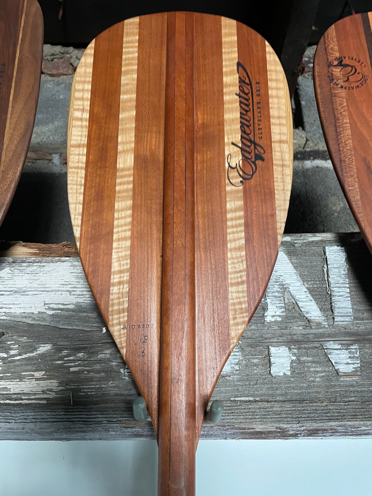 Paddle - Wood Edgewater SUP