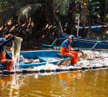 4 Ocean bracelet production with workers collecting ocean plastic